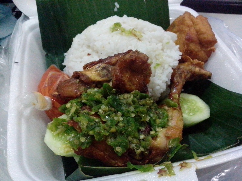 ayam cabe ijo yang yummy
