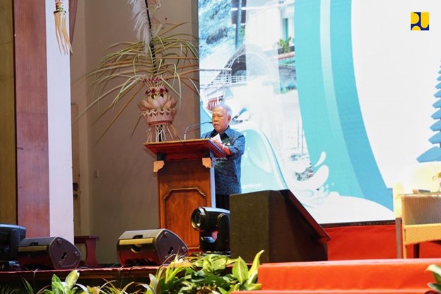 Menteri PUPR Basuki Hadimuljono mengajak pemda dan pengelola air minum untuk brainstorming reformasi kelembagaan ( institutional reform). Ini disampaikan pada special session World Water Forum ke-10 di Bali, Kamis (23/5/24). (Dok. Kementerian PUPR)